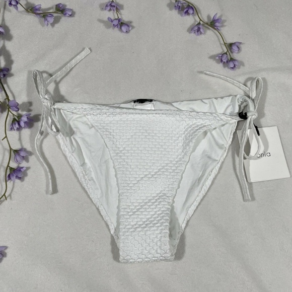 NWT ONIA [ Large ] Kate Geo Textured Low Rise Side‎ Tie Bikini Bottom - Picture 1 of 9